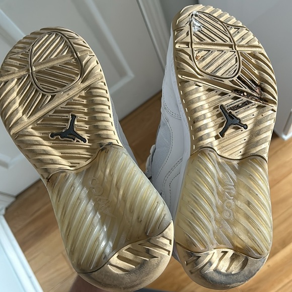 Women’s Jordan’s MA2 - Picture 9 of 14